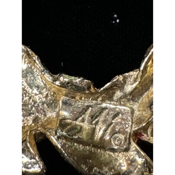 Vintage Christmas Brooches: Festive Wreath & Candy Cane Pins - Gold Tone Enamel - Picture 4 of 5